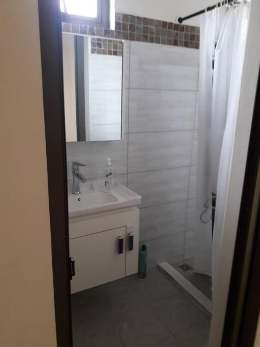 Arc En Ciel 1 - 3 Bedrooms Private Appartment Flic-en-Flacq Exterior foto